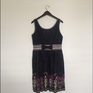 SOUNDGIRL BLACK SLEEVELESS DRESS NEVER WORN -TAGS